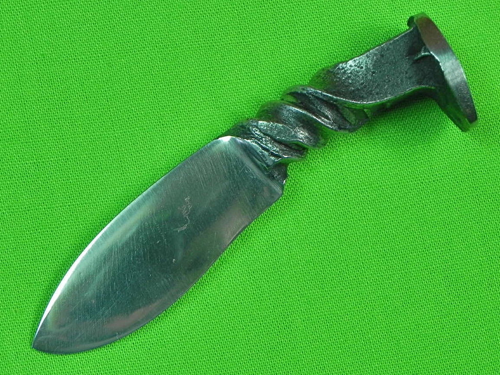 Ram's Head Knife